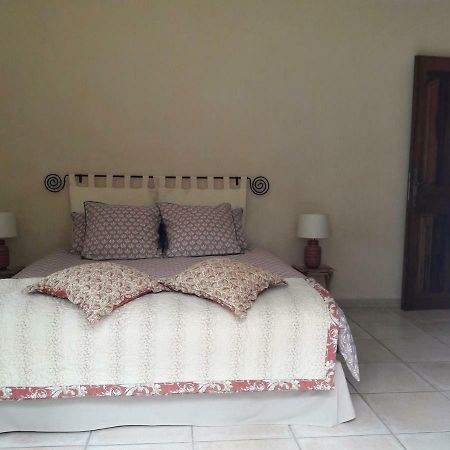 Provence Dodo Bed & Breakfast Villeneuve  Exterior foto