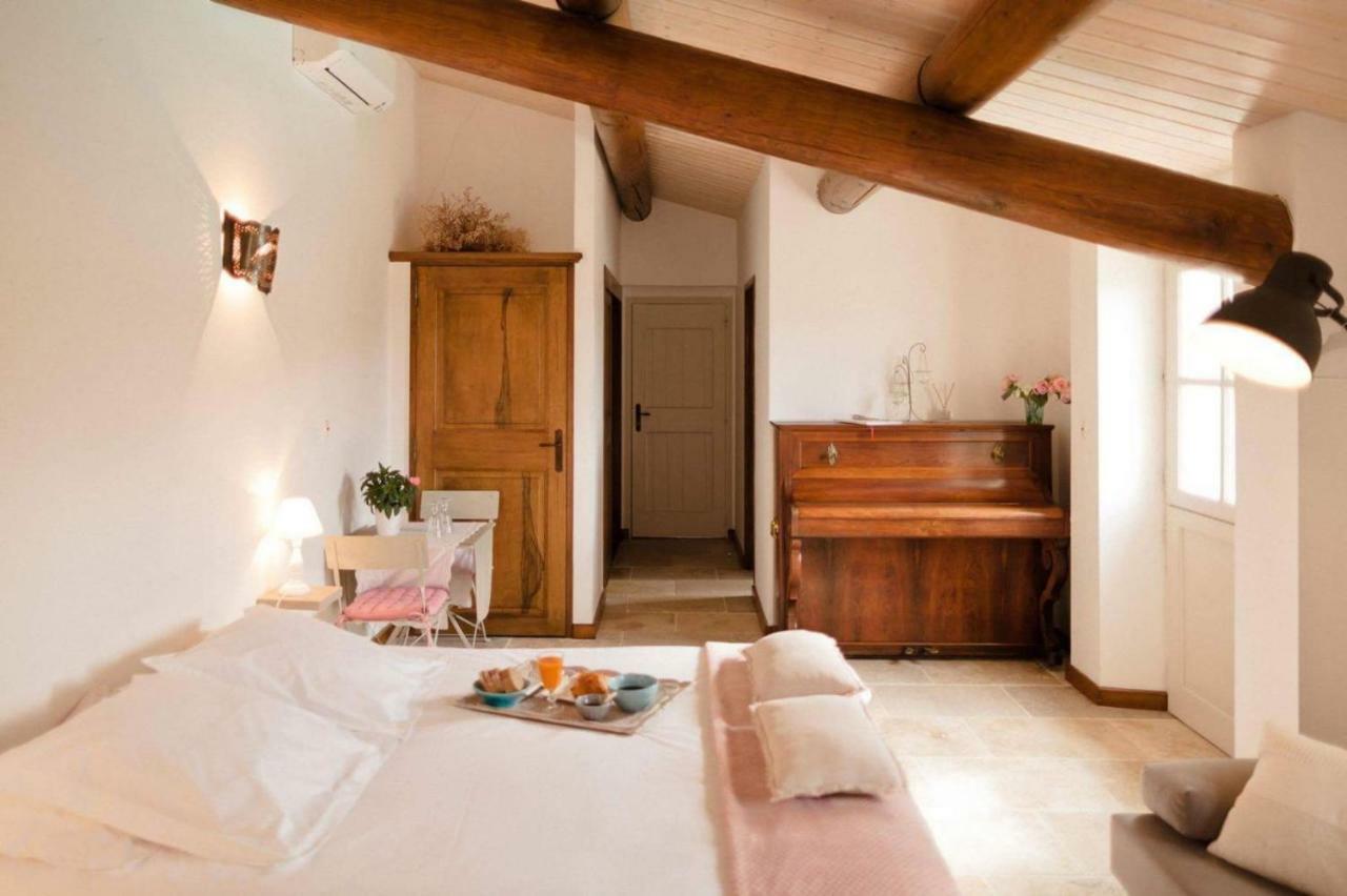 Provence Dodo Bed & Breakfast Villeneuve  Exterior foto