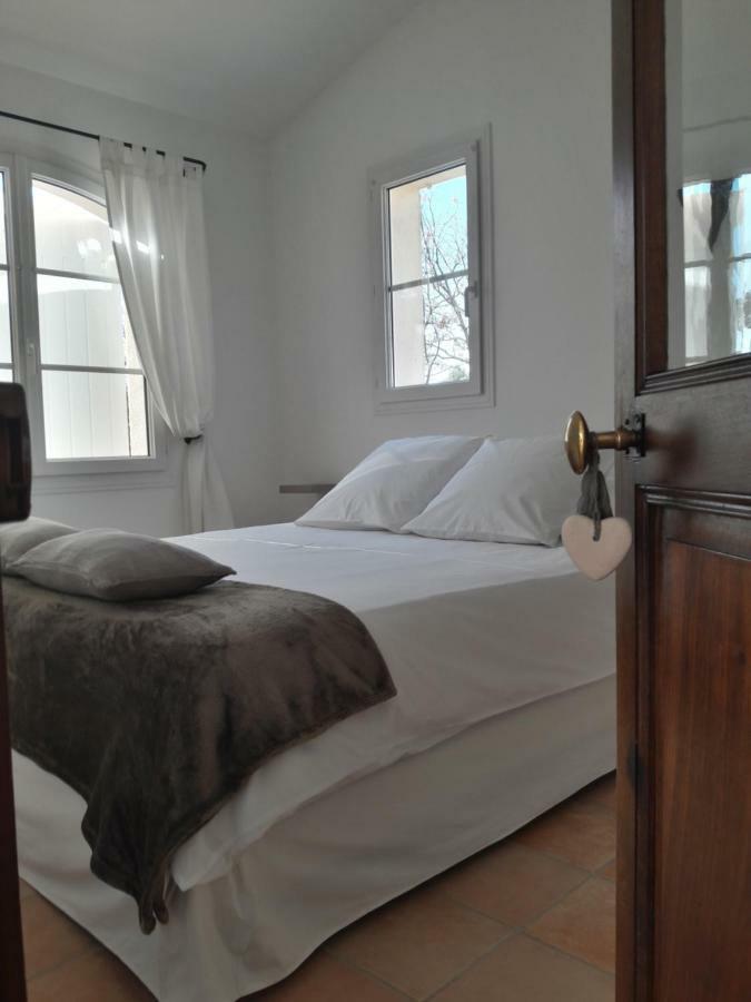 Provence Dodo Bed & Breakfast Villeneuve  Exterior foto
