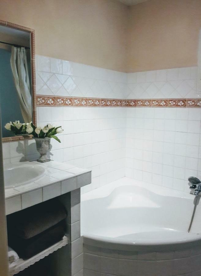 Provence Dodo Bed & Breakfast Villeneuve  Exterior foto