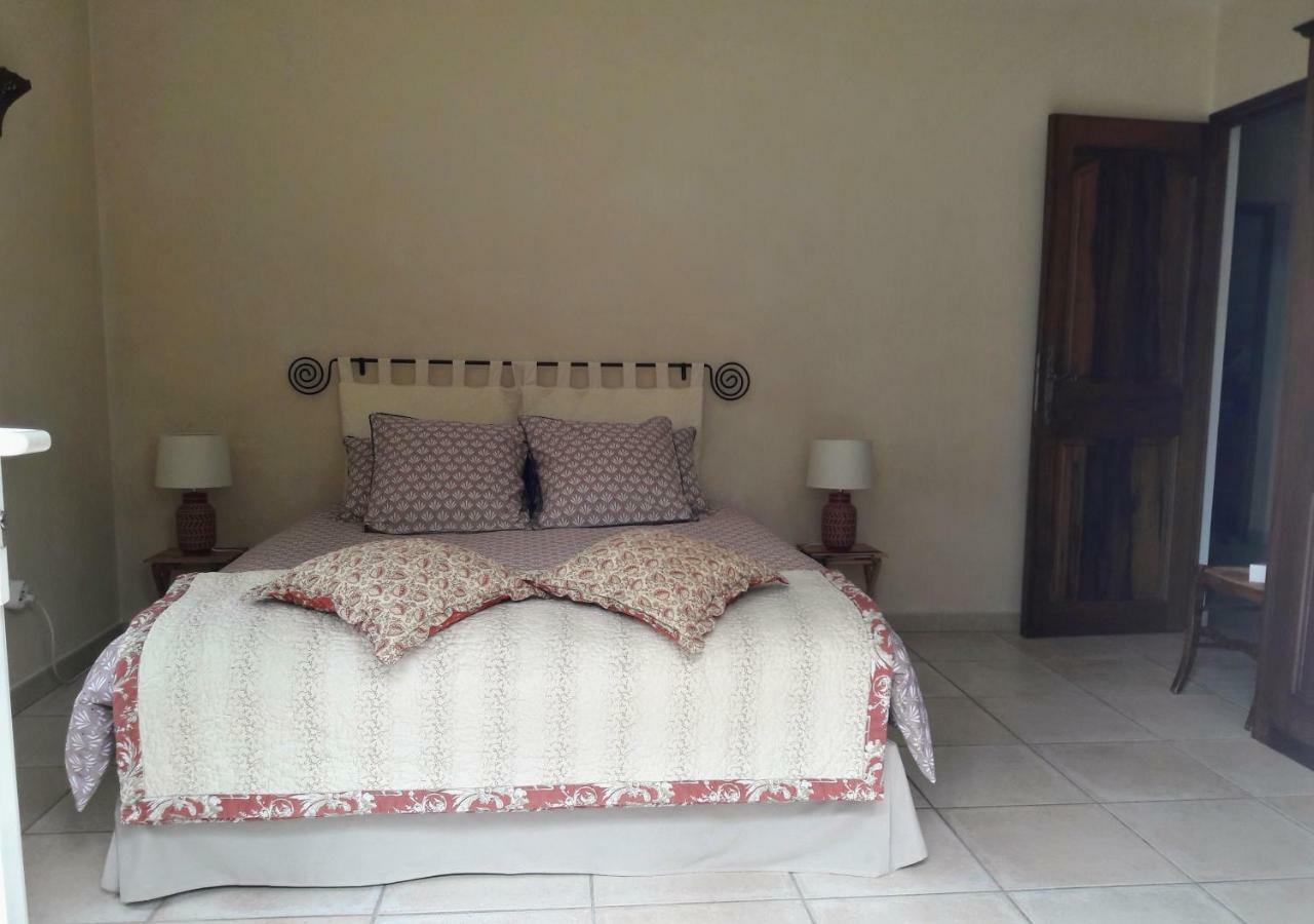 Provence Dodo Bed & Breakfast Villeneuve  Exterior foto