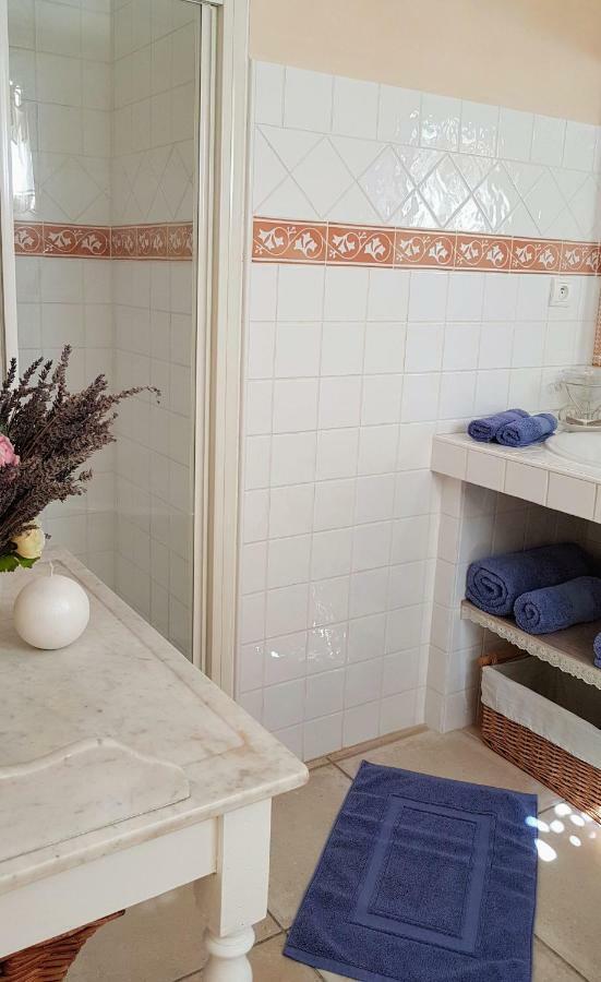 Provence Dodo Bed & Breakfast Villeneuve  Exterior foto